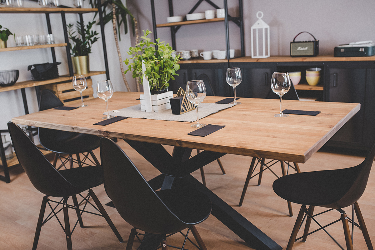 Kredens Pieno <br> <i><small>Industrialna Ikona Przechowywania</small></i> - obrazek 5